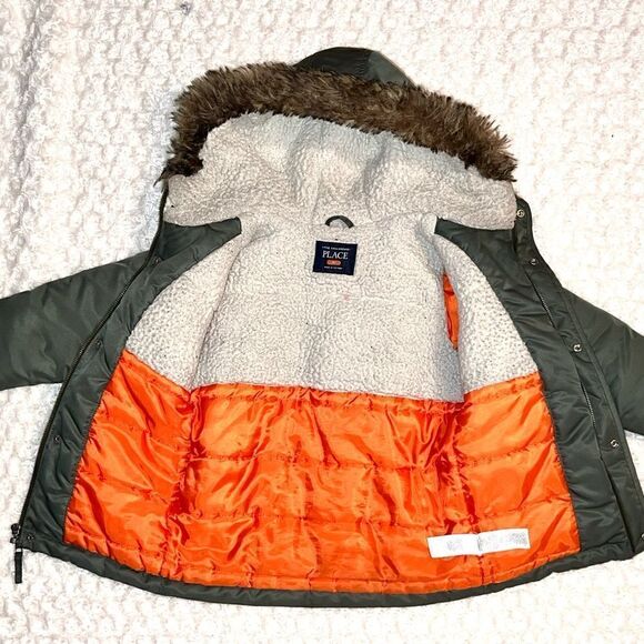 NWOT Children’s Place Parka - Picture 5 of 5